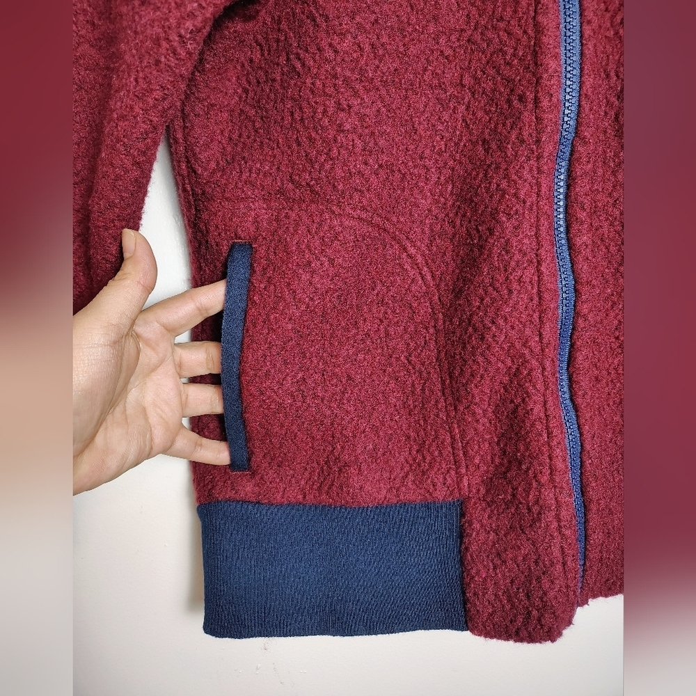 Patagonia women's Woolyester fleece full-zip jacket oxide red, size S. - Picture 13 of 15